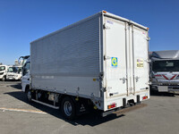 三菱ふそうキャンターアルミウイング小型（2t・3t）[写真05]