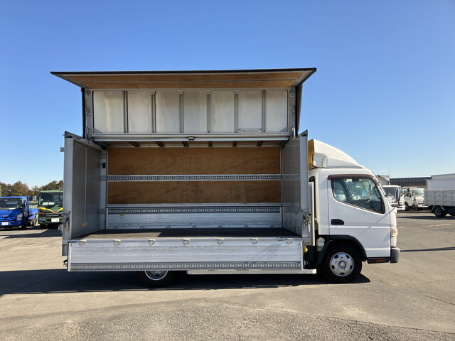 三菱ふそうキャンターアルミウイング小型（2t・3t）[写真08]