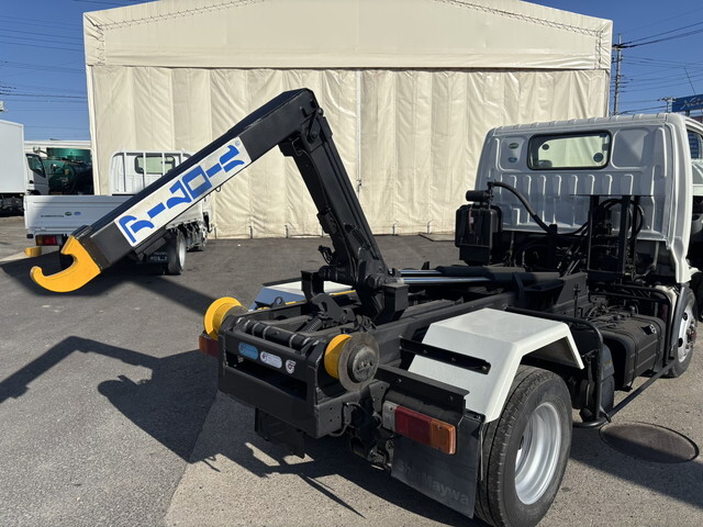 日野デュトロコンテナ専用車小型（2t・3t）[写真19]