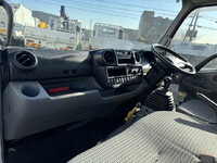 日野デュトロコンテナ専用車小型（2t・3t）[写真30]