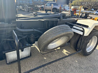 日野デュトロコンテナ専用車小型（2t・3t）[写真09]