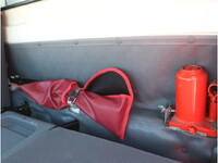 いすゞエルフ冷凍車（冷蔵車）小型（2t・3t）[写真31]