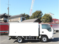 いすゞエルフ冷凍車（冷蔵車）小型（2t・3t）[写真05]