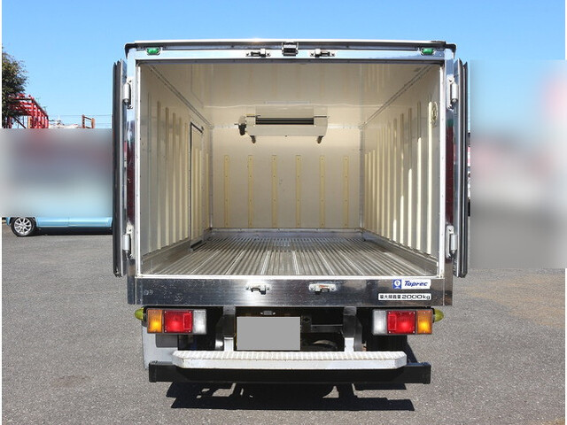 いすゞエルフ冷凍車（冷蔵車）小型（2t・3t）[写真07]