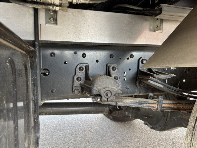 いすゞフォワードアルミウイング中型（4t）[写真27]