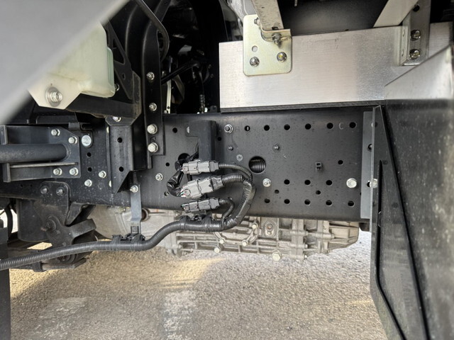 いすゞフォワードアルミウイング中型（4t）[写真29]