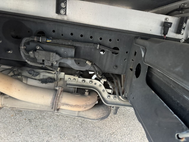 日野レンジャー冷凍車（冷蔵車）中型（4t）[写真37]