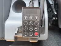 三菱ふそうファイターアルミブロック中型（4t）[写真18]