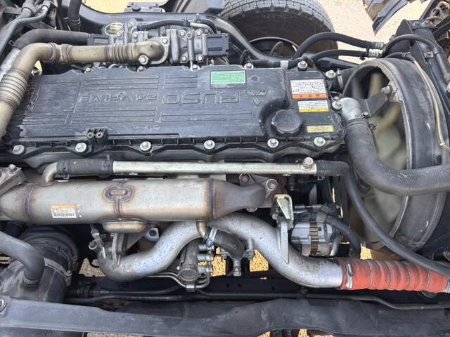 三菱ふそうファイターアルミブロック中型（4t）[写真36]