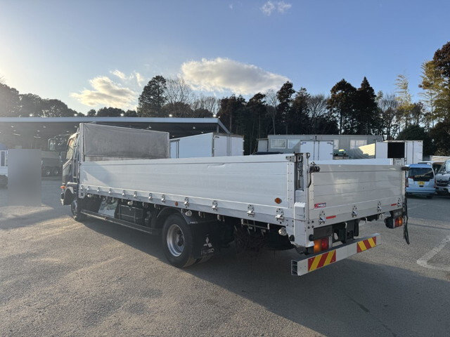 三菱ふそうファイターアルミブロック中型（4t）[写真04]