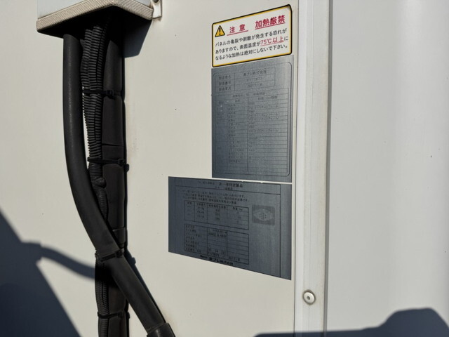 日野デュトロ冷凍車（冷蔵車）小型（2t・3t）[写真26]