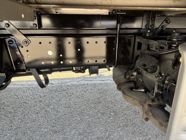 日野デュトロ冷凍車（冷蔵車）小型（2t・3t）[写真34]