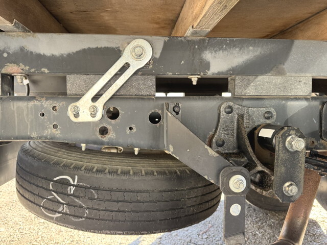 いすゞエルフクレーン4段小型（2t・3t）[写真29]