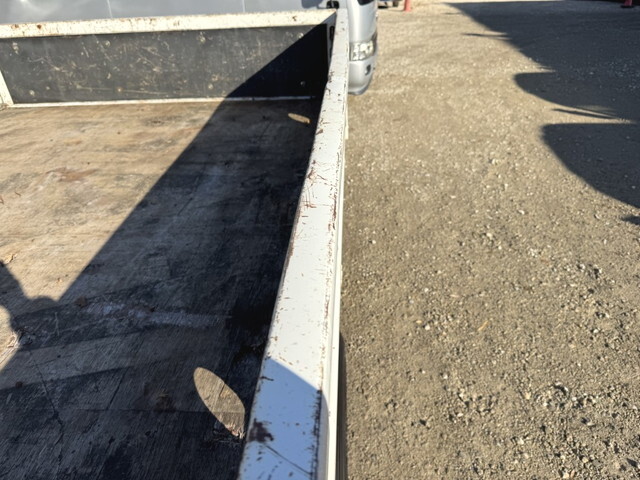 いすゞエルフクレーン4段小型（2t・3t）[写真40]