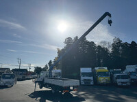 いすゞエルフクレーン4段小型（2t・3t）[写真05]