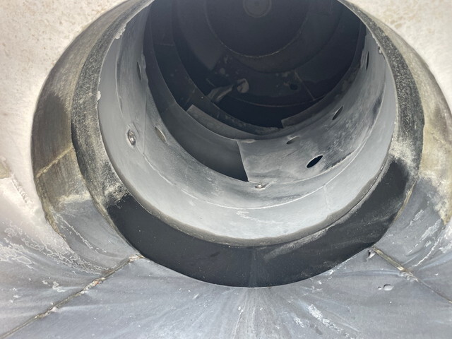 いすゞギガミキサー車（コンクリートミキサー）大型（10t）[写真10]