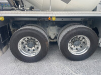 いすゞギガミキサー車（コンクリートミキサー）大型（10t）[写真16]