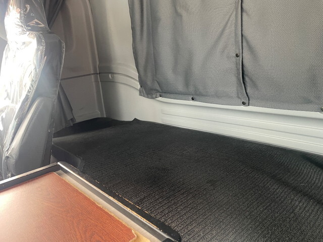 いすゞギガミキサー車（コンクリートミキサー）大型（10t）[写真29]