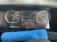 いすゞギガミキサー車（コンクリートミキサー）大型（10t）[写真35]