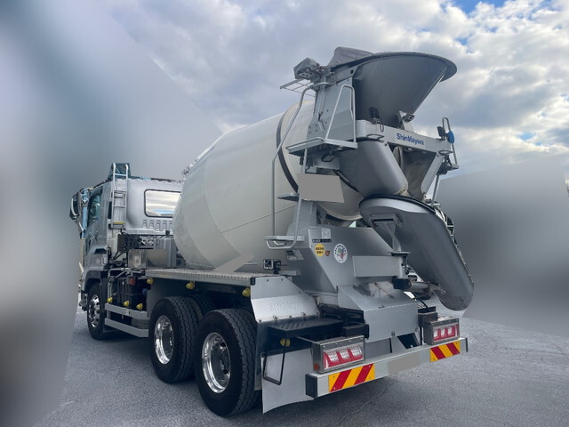 いすゞギガミキサー車（コンクリートミキサー）大型（10t）[写真04]