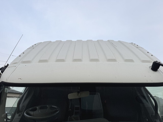 三菱ふそうファイタークレーン4段中型（4t）[写真33]