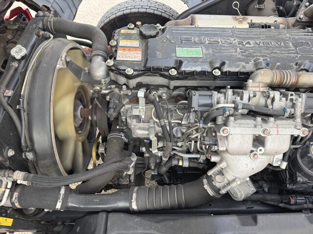 三菱ふそうファイターアルミウイング中型（4t）[写真30]