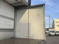 三菱ふそうファイターアルミウイング中型（4t）[写真31]