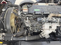 三菱ふそうファイターアルミウイング中型（4t）[写真31]