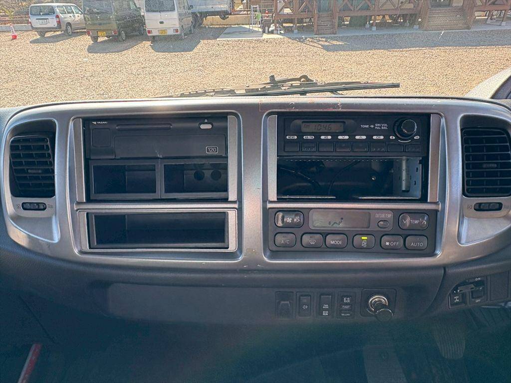 日野レンジャーキャリアカー増トン（6t・8t）[写真19]