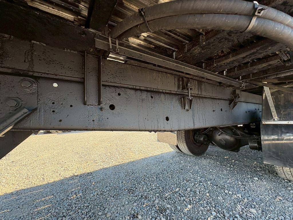 日野プロフィアチップ運搬車大型（10t）[写真12]