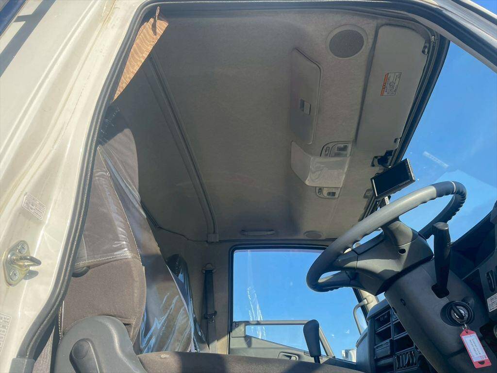 三菱ふそうファイターアルミブロック増トン（6t・8t）[写真21]