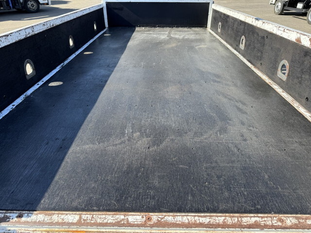 いすゞエルフクレーン4段小型（2t・3t）[写真10]