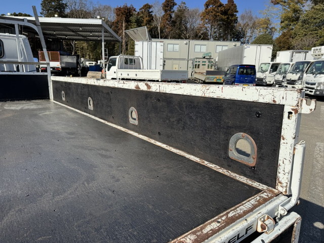 いすゞエルフクレーン4段小型（2t・3t）[写真12]