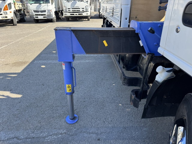 いすゞエルフクレーン4段小型（2t・3t）[写真16]