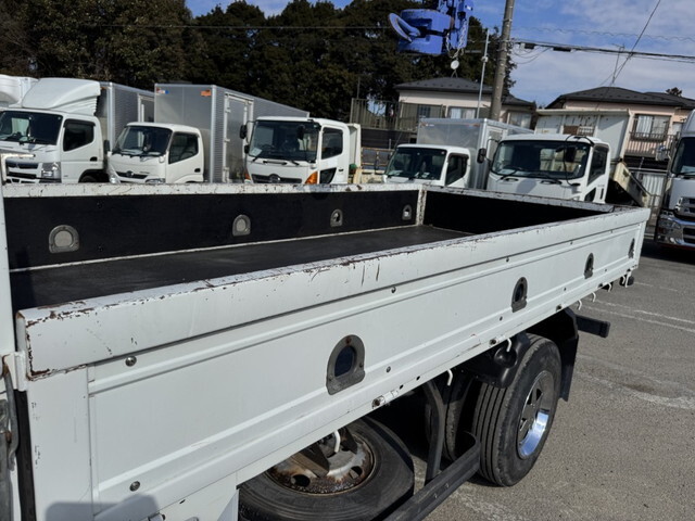 いすゞエルフクレーン4段小型（2t・3t）[写真36]