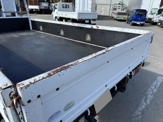 いすゞエルフクレーン4段小型（2t・3t）[写真38]