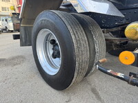 三菱ふそうファイターコンテナ専用車中型（4t）[写真13]