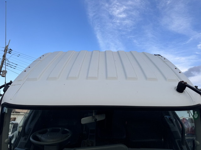 三菱ふそうファイターコンテナ専用車中型（4t）[写真35]