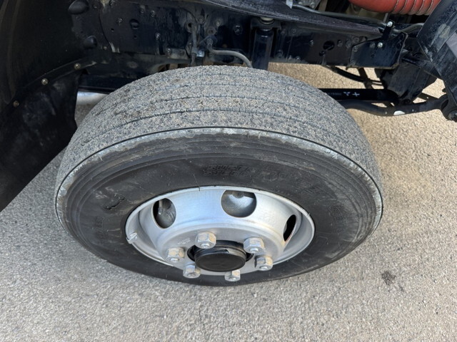 三菱ふそうファイターコンテナ専用車中型（4t）[写真36]