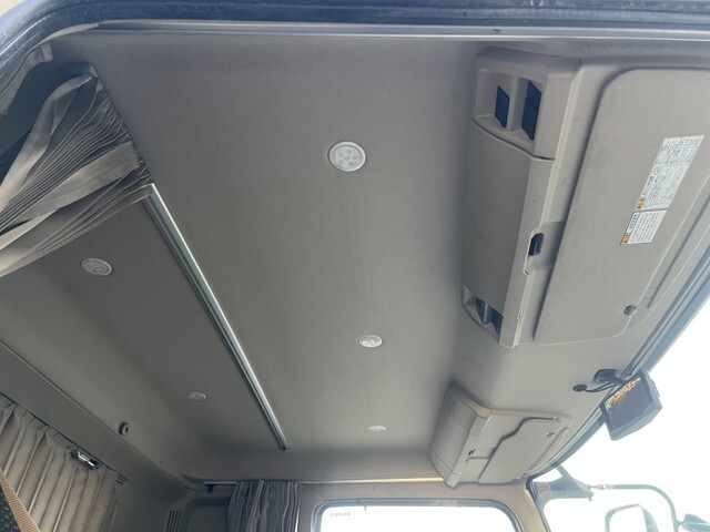 日野レンジャー冷凍車（冷蔵車）中型（4t）[写真17]