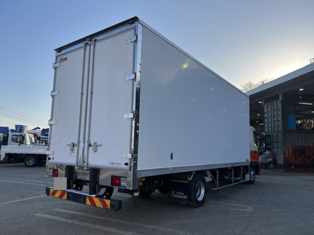 日野レンジャー冷凍車（冷蔵車）中型（4t）[写真02]