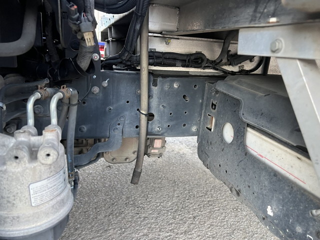 日野レンジャー冷凍車（冷蔵車）中型（4t）[写真26]