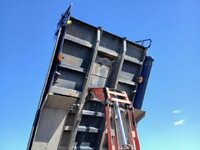 日野プロフィアダンプ大型（10t）[写真29]