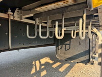 UDトラックスクオンアルミウイング大型（10t）[写真21]