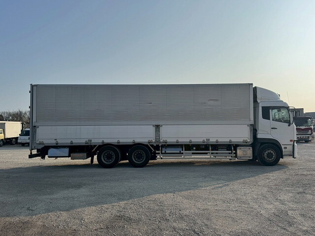 UDトラックスクオンアルミウイング大型（10t）[写真06]