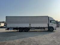 UDトラックスクオンアルミウイング大型（10t）[写真07]