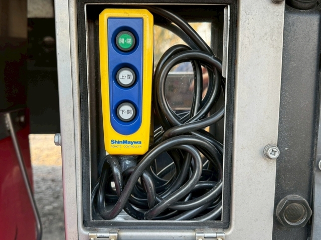 UDトラックスコンドルアルミウイング中型（4t）[写真15]