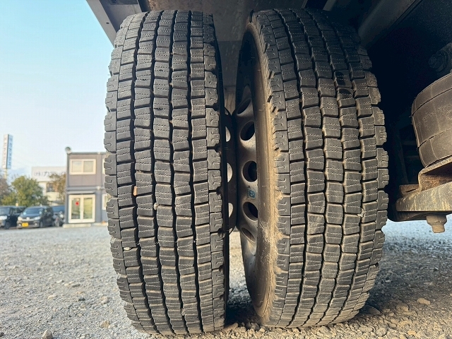 UDトラックスコンドルアルミウイング中型（4t）[写真23]