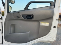 UDトラックスコンドルアルミウイング中型（4t）[写真27]