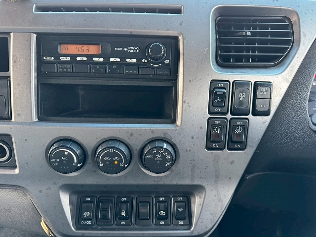 UDトラックスコンドルアルミウイング中型（4t）[写真34]